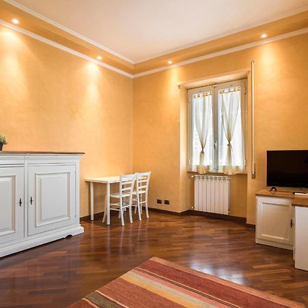 A Poche Fermate Dal Centro - Design Home 罗马 外观 照片